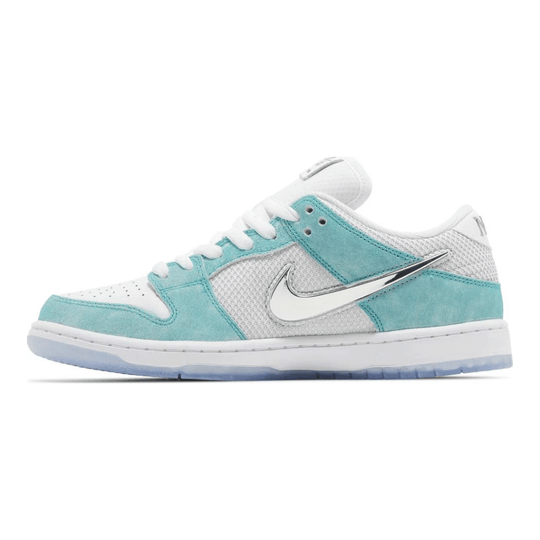 Tênis Nike SB Dunk Low Turbo Green x April Skateboards