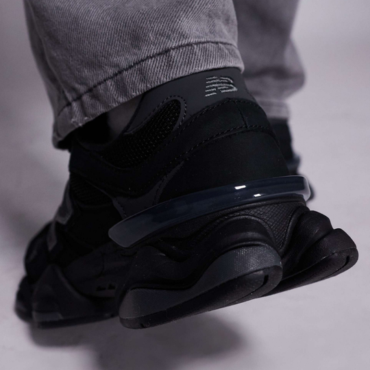 Tênis New Balance 9060 Black Cement