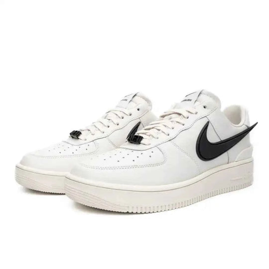 Tênis Nike Air Force 1 Low x Ambush Phantom