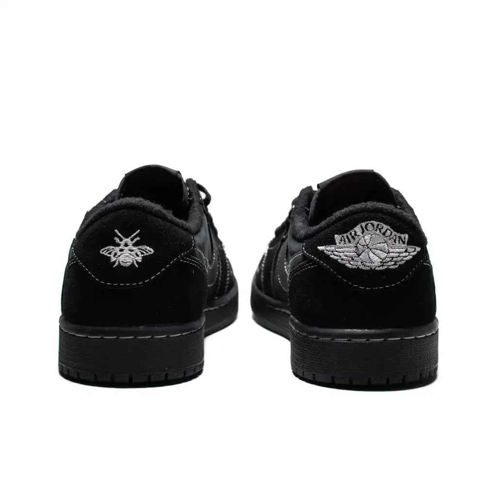 Tênis  Air Jordan 1 Low x Travis Scott OG Black Phantom