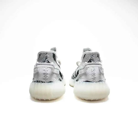 Yeezy Boost 350 v2 Zebra