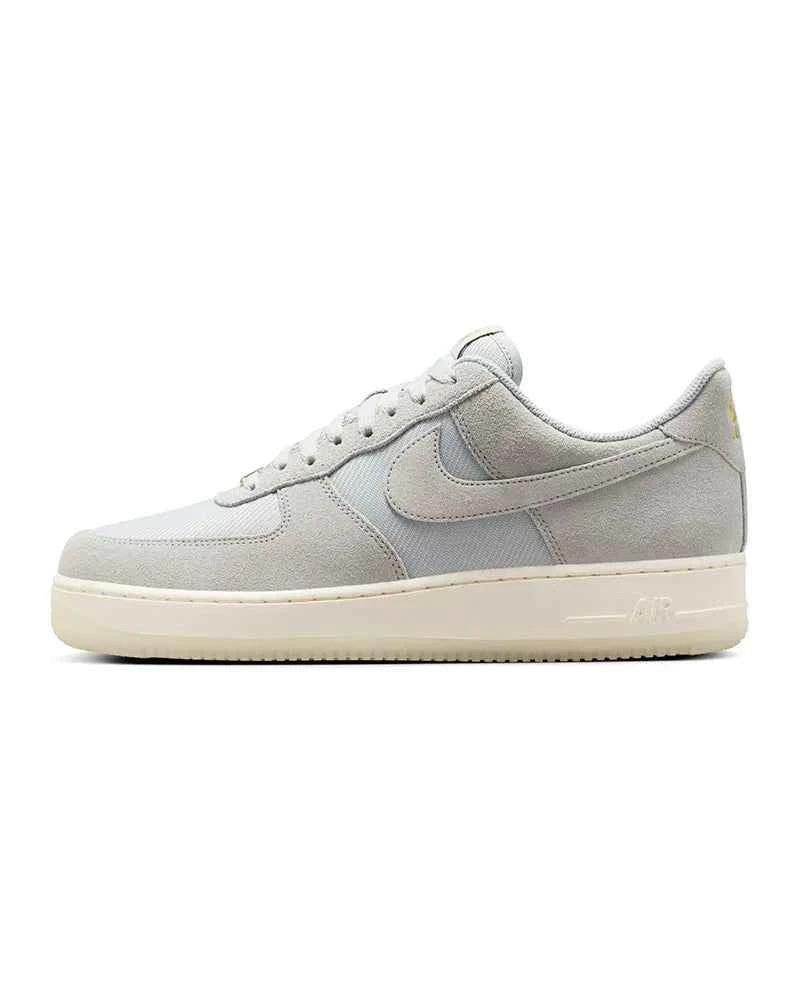 Tênis Nike Air Force 1 07