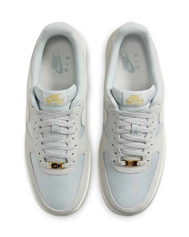Tênis Nike Air Force 1 07