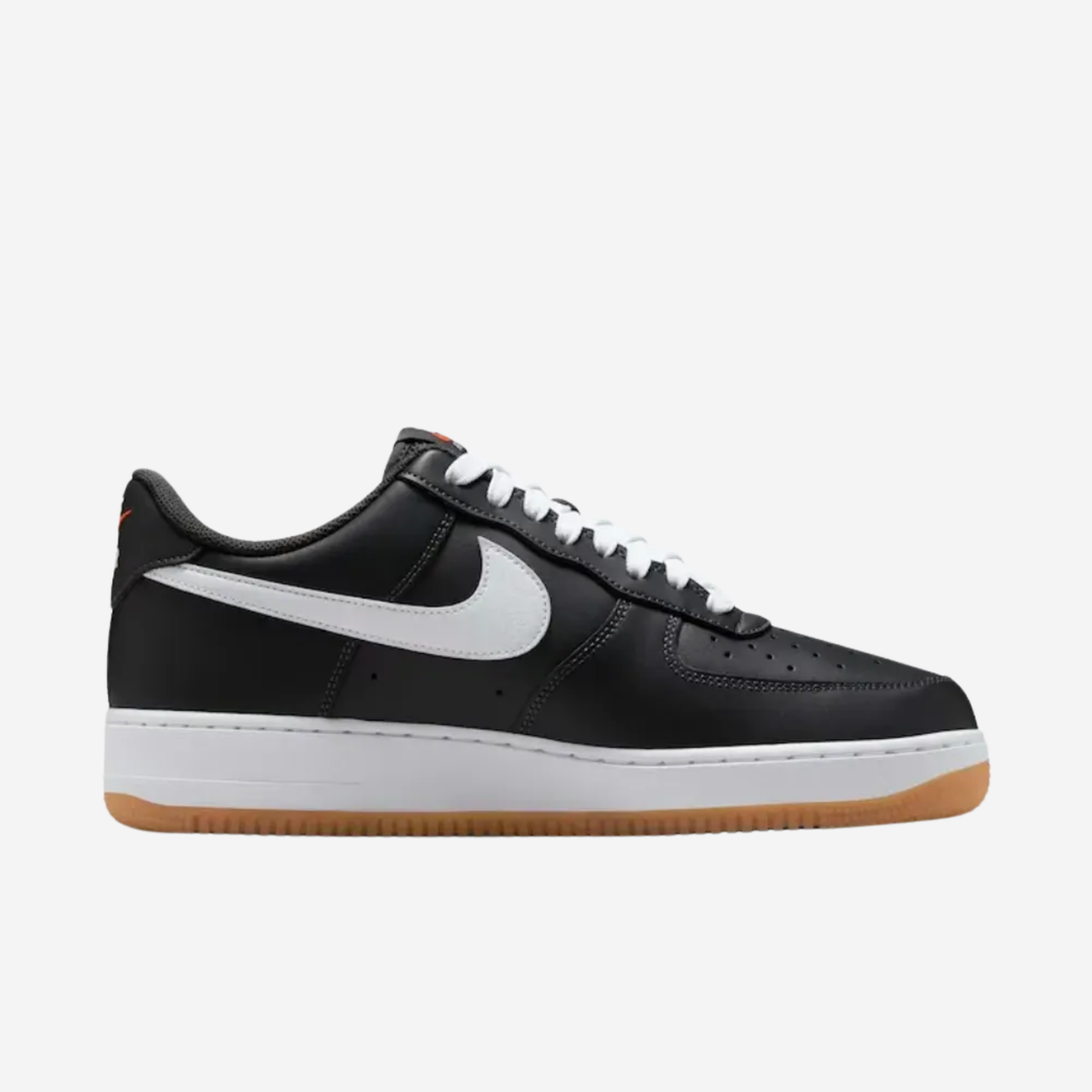 Tênis Nike Air Force 1 07 LV8 Anthracite Gum