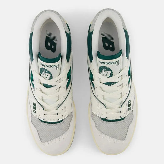 Tênis New Balance 550