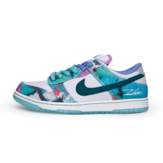 Tênis Nike SB Dunk Low x Futura Laboratories White and Geode Teal
