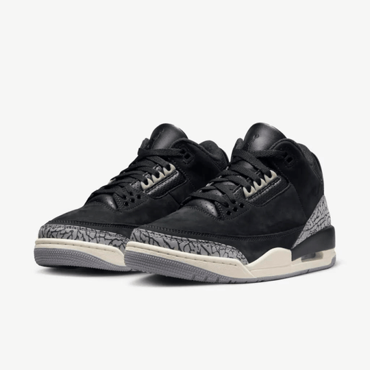 Air Jordan 3 Off-Noir