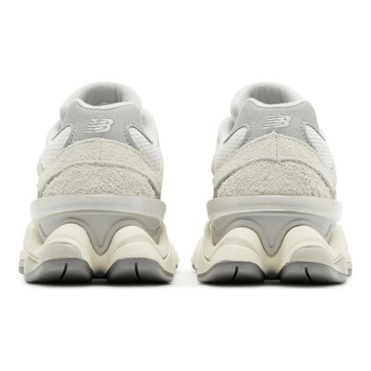 Tênis New Balance 9060 Suede Pack Sea Salt