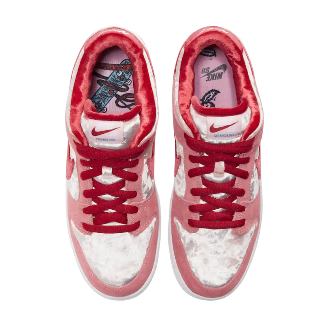 Tênis Nike SB Dunk Low Strangelove