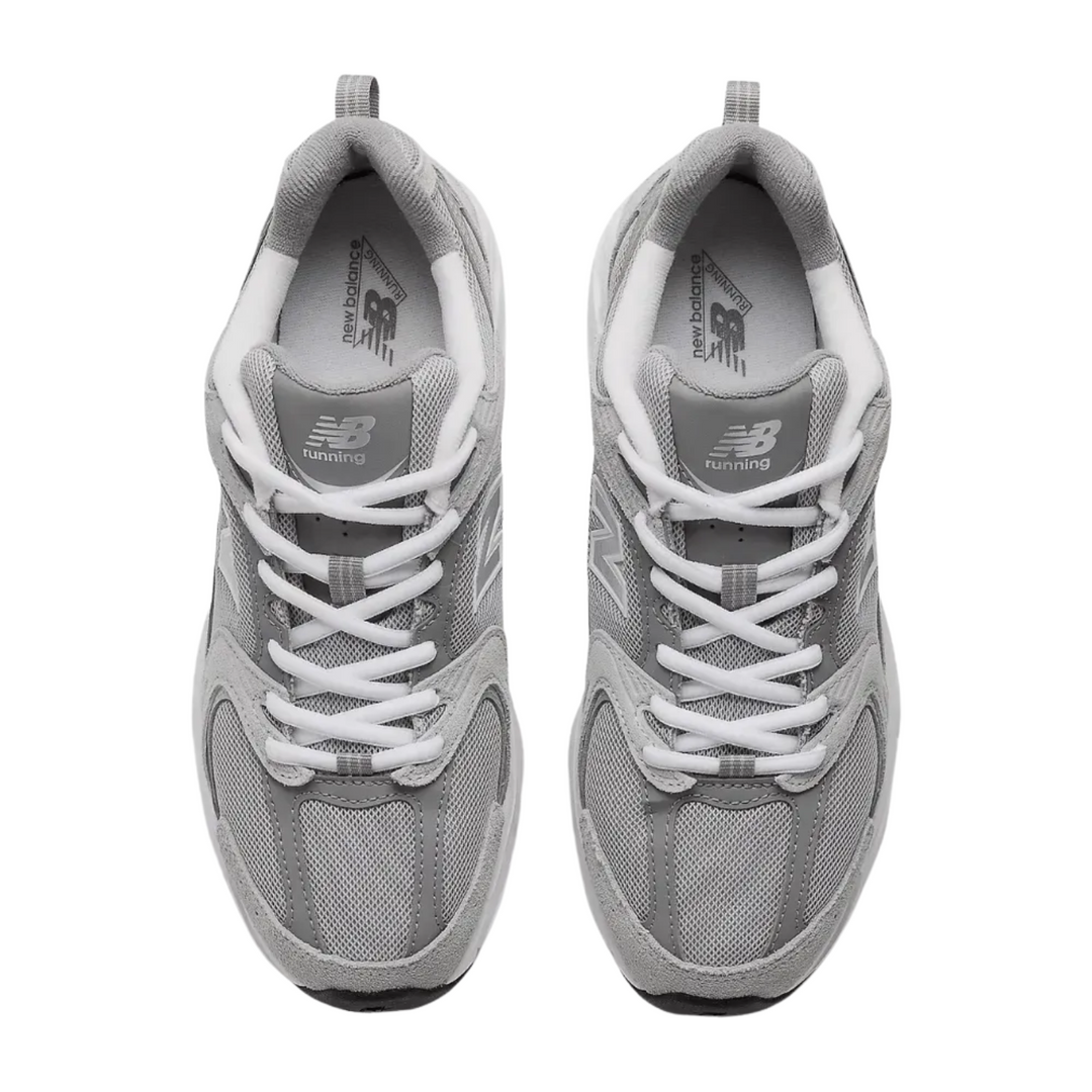 Tênis New Balance 530 Raincloud Shadow Grey Silver Metallic