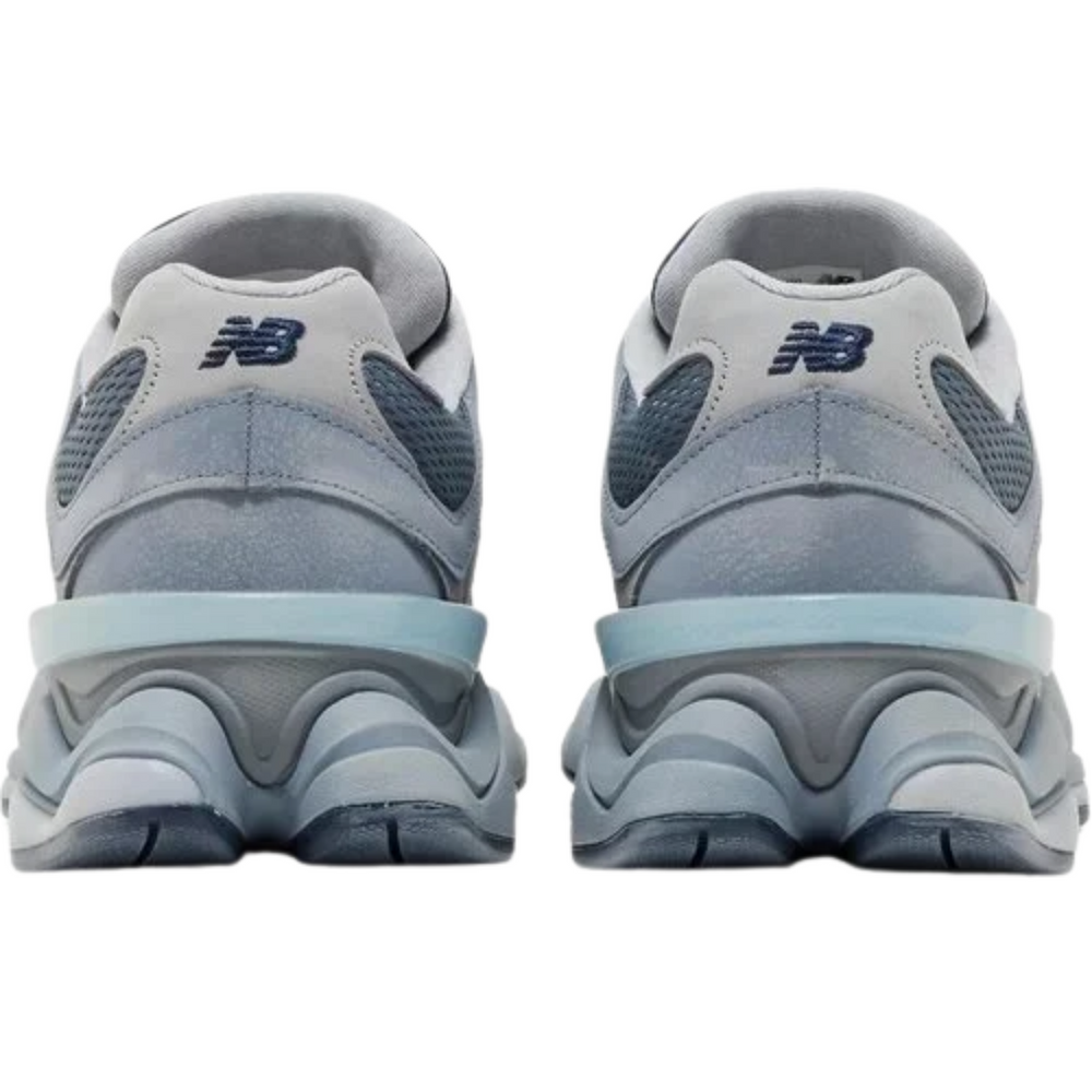 Tênis New Balance 9060 Moon Daze