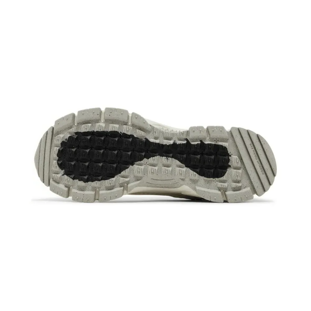 Nike Zoom Vomero 5 Roam Summit White