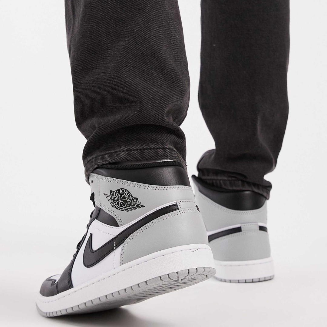 Tênis Air Jordan 1 Mid Barons