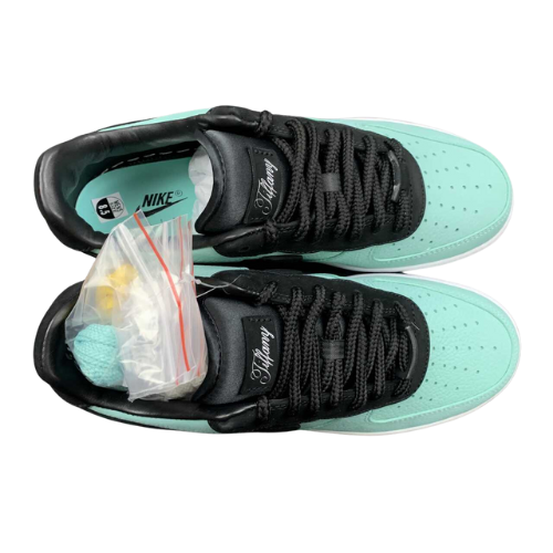 Tênis Nike Air Force 1 Low x Tiffany & Co. 1837