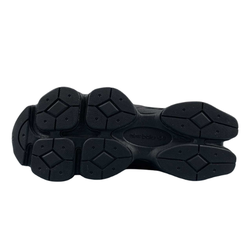 Tênis New Balance 9060 All Black