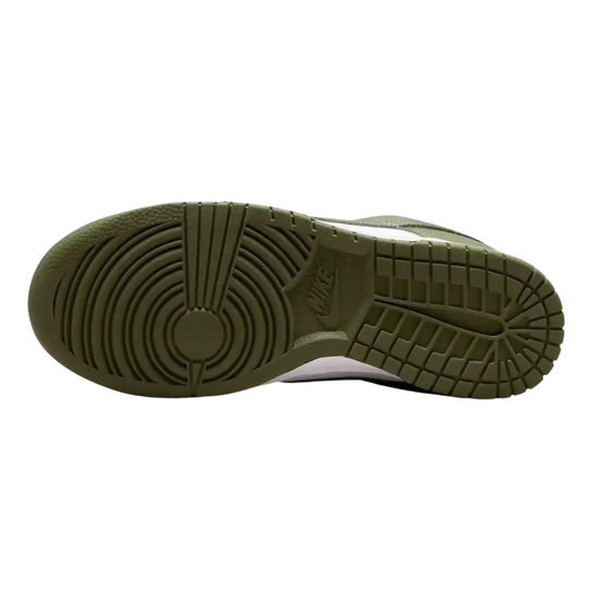 Tênis Nike Dunk Low Medium Olive