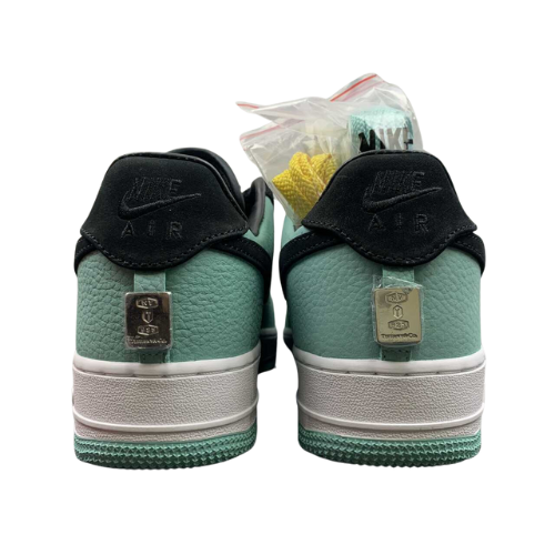 Tênis Nike Air Force 1 Low x Tiffany & Co. 1837