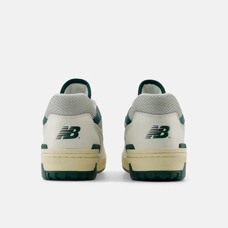 Tênis New Balance 550